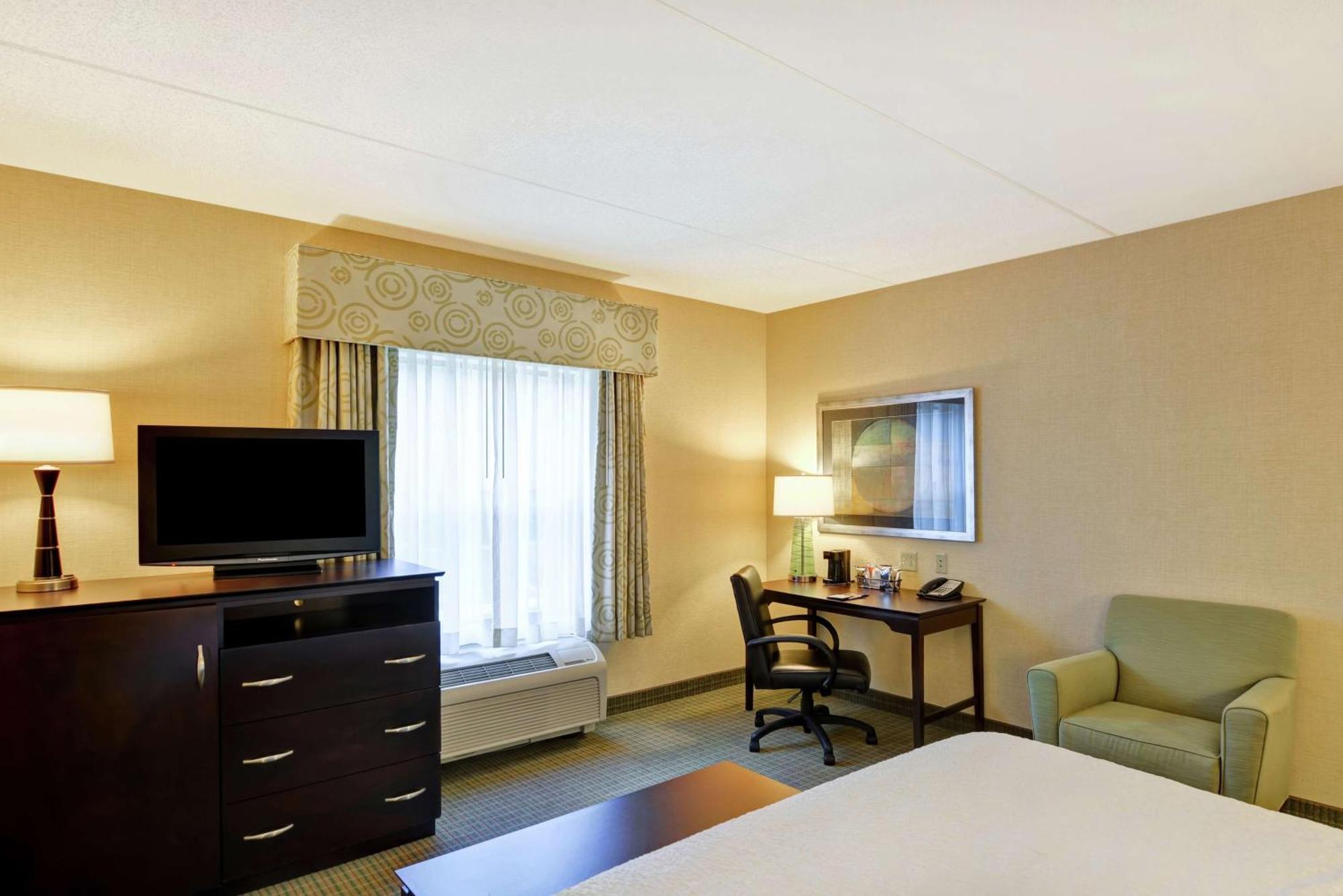 Hampton Inn & Suites Wilkes-Barre Esterno foto