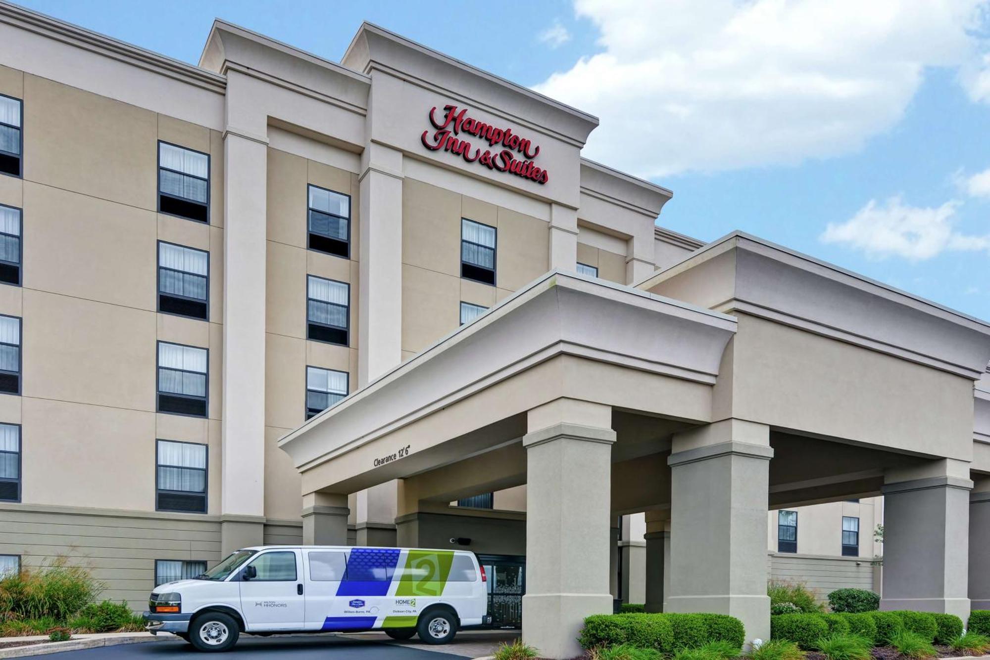 Hampton Inn & Suites Wilkes-Barre Esterno foto