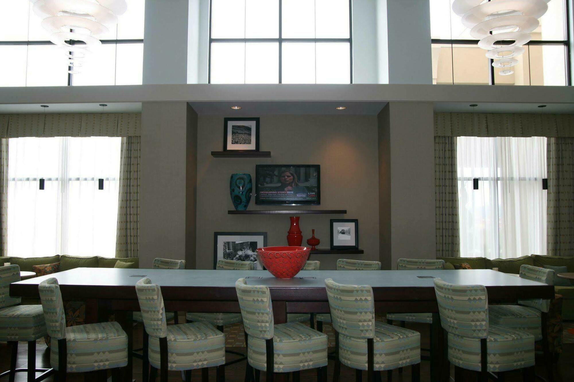 Hampton Inn & Suites Wilkes-Barre Ristorante foto